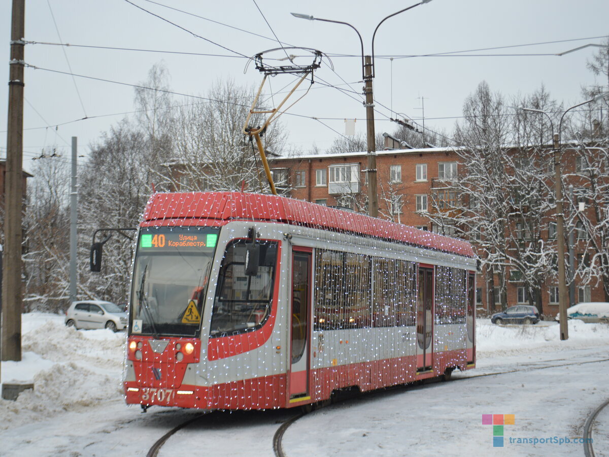 Трамвай 40 3707 СПб: фото