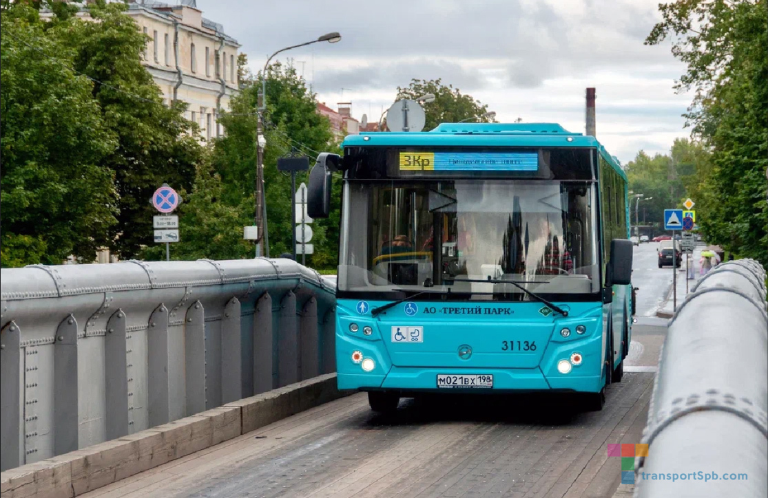 Маршрут автобуса 3КР на карте СПб, расписание по остановкам трассы Г.  КРОНШТАДТ, ЛЕНИНГРАДСКАЯ ПРИСТАНЬ - КВАРТАЛ 19Б