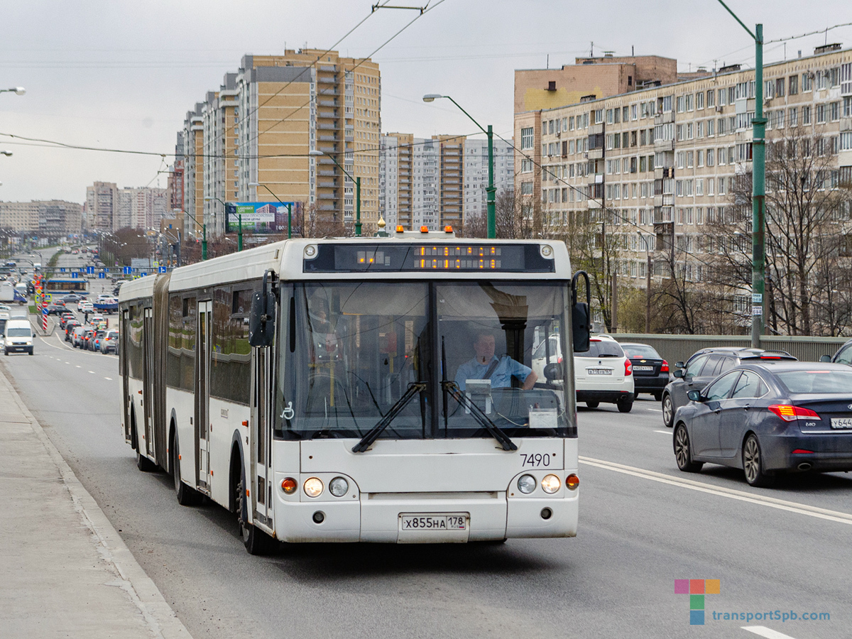 Маршрут автобуса 11 на карте СПб, расписание по остановкам трассы ТРОИЦКОЕ  ПОЛЕ - Ж.-Д. СТАНЦИЯ ПРЕДПОРТОВАЯ