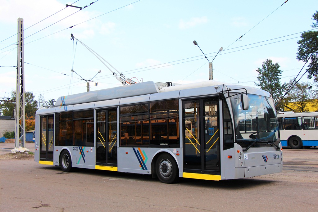 3 5 троллейбус. Тролза 5265.00. Новый троллейбус Тролза СПБ. Троллейбус Тролза Мегаполис Санкт-Петербург. Электробус Тролза-6239.